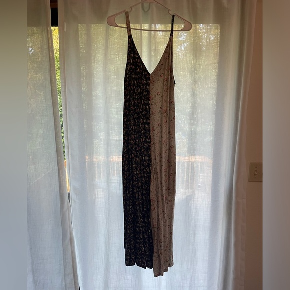 LACAUSA TWO TONE FLORAL PRINTED JUMPSUIT - Picture 5 of 6